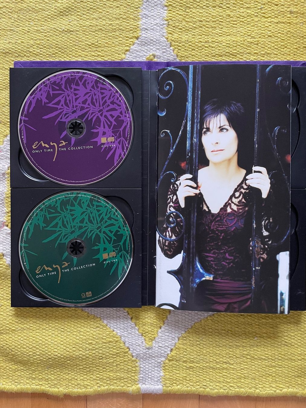 CDs: ENYA-4CD THE COLLECTION/ONLY TIME – Gebraucht aus Rorschacherberg von CD-Roli 1