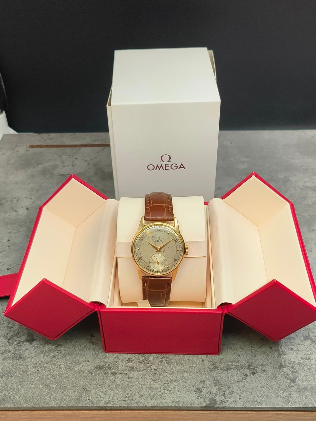 Omega Uhren: Omega – Gebraucht aus La Chaux-de-Fonds von curtitswisswatches 1