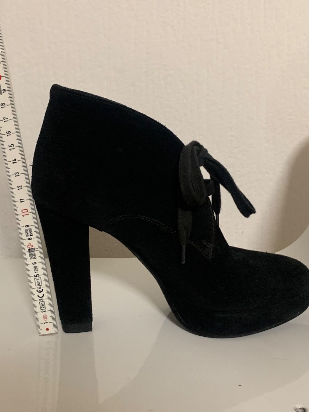 Benetton Scarpe da donna: BENETTON Compensées plateformes daim noir - taille 37 – Usato da Lausanne venduto da Xiaoxi 9