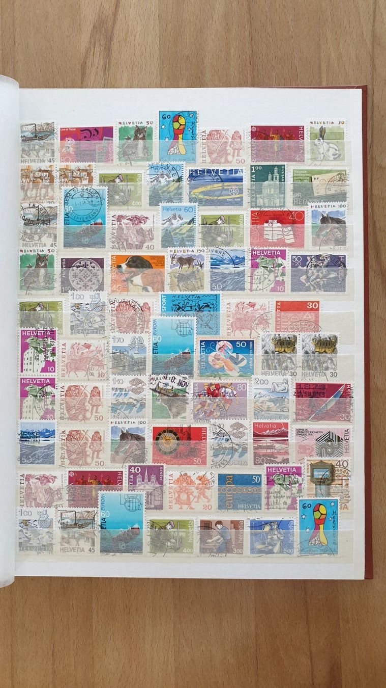 Alle Briefmarken: Schweiz und Ausland. 16 Seiten. – Gebraucht aus Goldach von armando_r 1