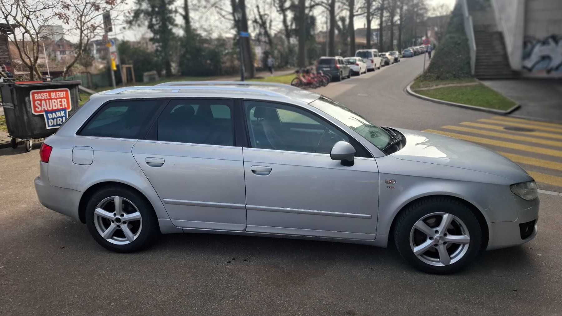 Seat Automobili: Seat Exeo ST 2.0 TDI – Usato da Basel venduto da getridofit1 2