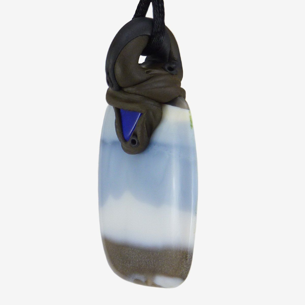 Minerali & Pietre curative: Owyhee Opal Steinanhänger mit eingefasstem Lapislazuli – Nuovo e nell'imballaggio originale da Meilen venduto da Kaleidoskopia 1