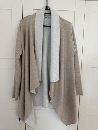 Damen Strickjacke Zara Knitt Grösse M  guter Zustand