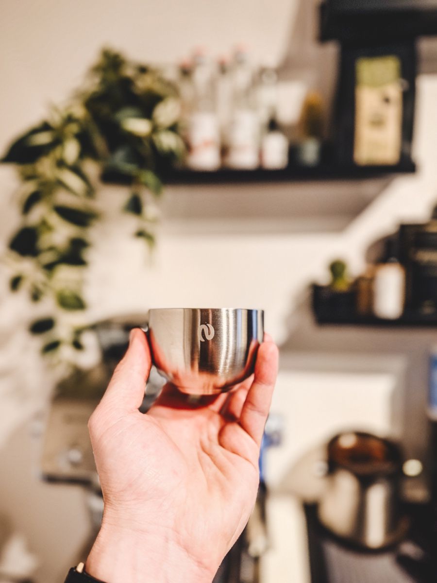 Tazze: Edelstahl kaffetasse – Nuovo e nell'imballaggio originale da Thun venduto da Jaysonfahrni