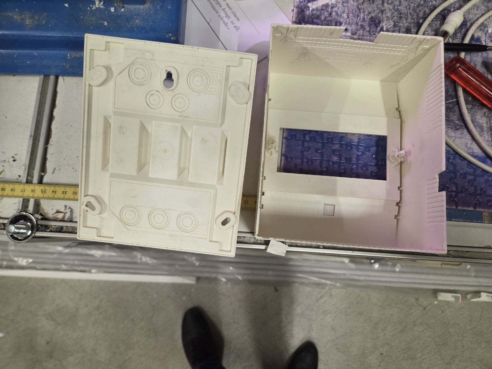Hager Alimentazione elettrica: Hager Aufputz Kleinverteiler weiss – Usato da Zürich venduto da eymen20 1