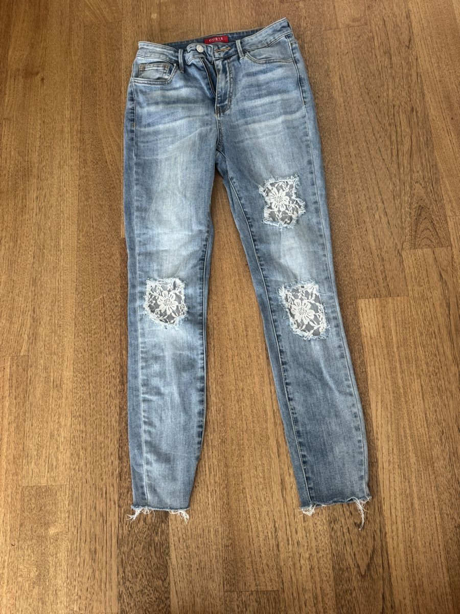Guess Jeans: Guess Jeans  – Gebraucht aus Jona von noe_gc9h