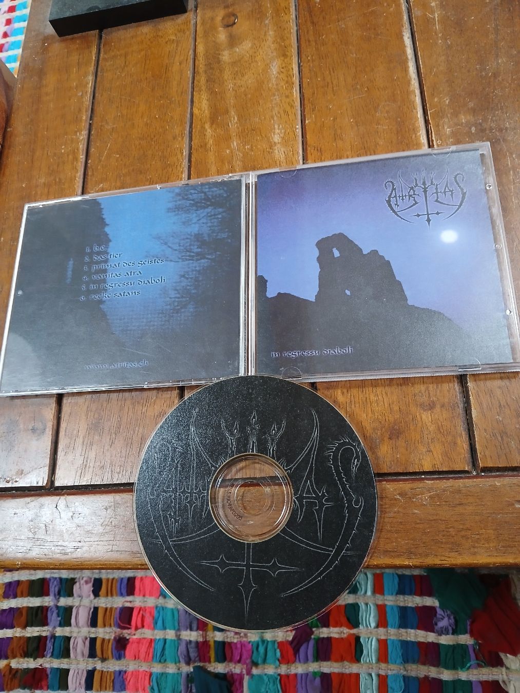 CD: atritas - in regressu... – Usato da St-Cergue venduto da VeganWarrior