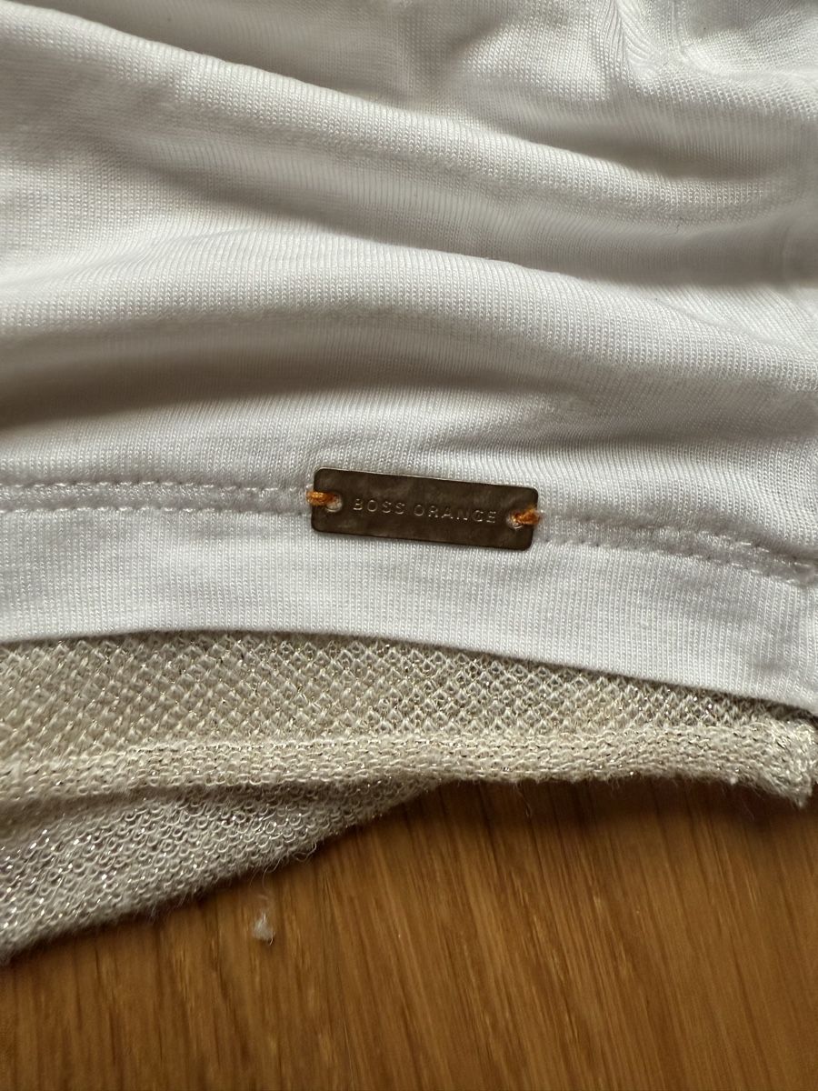 Hugo Boss T-shirt: T-Shirt Hugo Boss, Gr. 40 – Usato da Zürich venduto da Lenath22 1