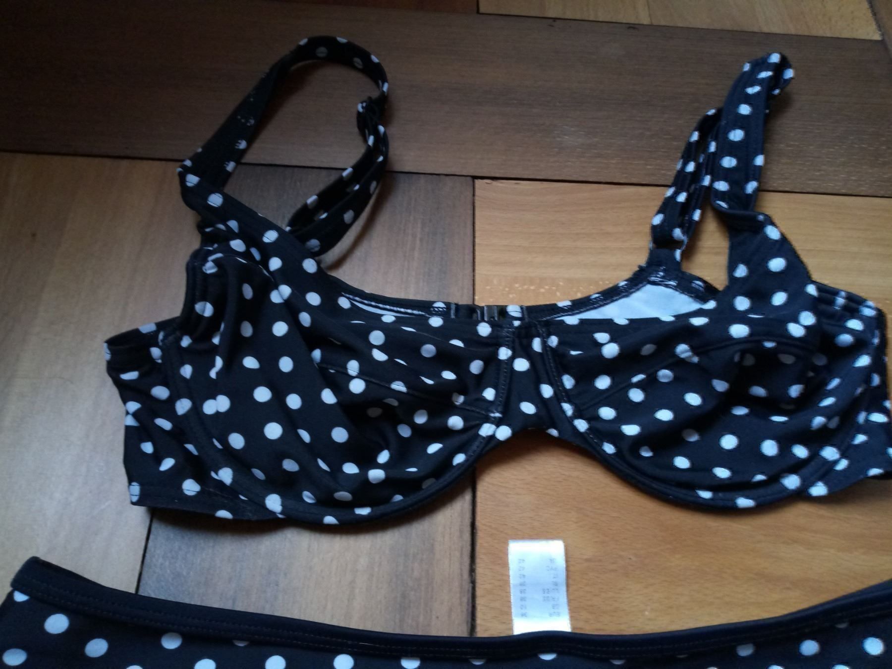 Lascana Costumi da bagno & Bikini: Lascana Bikini Grösse 36/C – Usato da Beckenried venduto da Havacola 5