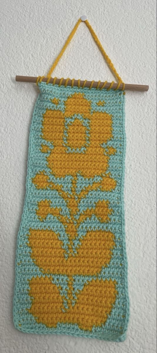 Tutte le decorazioni: Crochet wall hanging – Nuovo e nell'imballaggio originale da Zürich venduto da Zuri_Stitches 1
