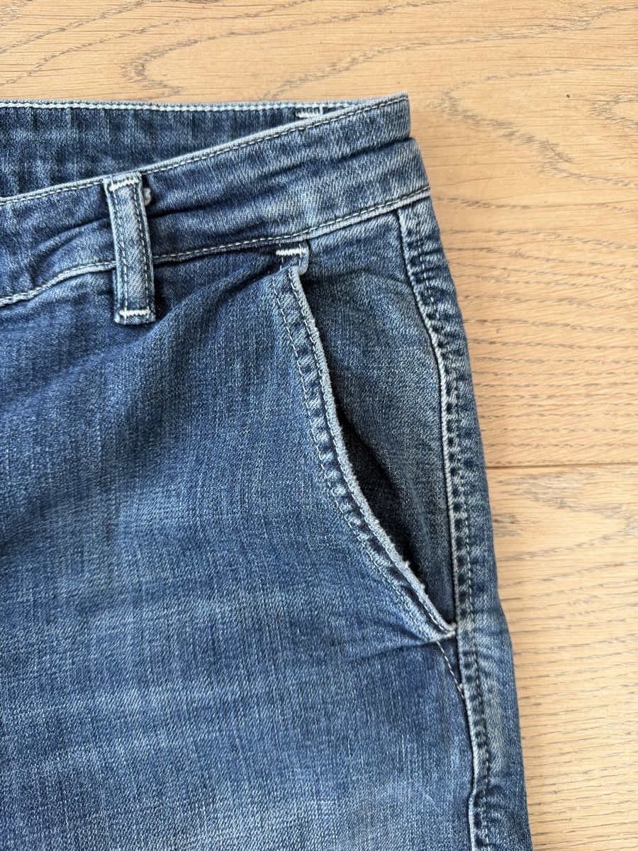 Carhartt Jeans: Carhartt Damen Jeans Grösse 28 – Usato da Zürich venduto da z00mie 2