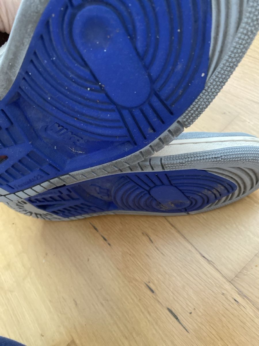 Jordan Scarpe da donna: Air Jordan gr 36.5 – Usato da Dietikon venduto da Tdaf33 3