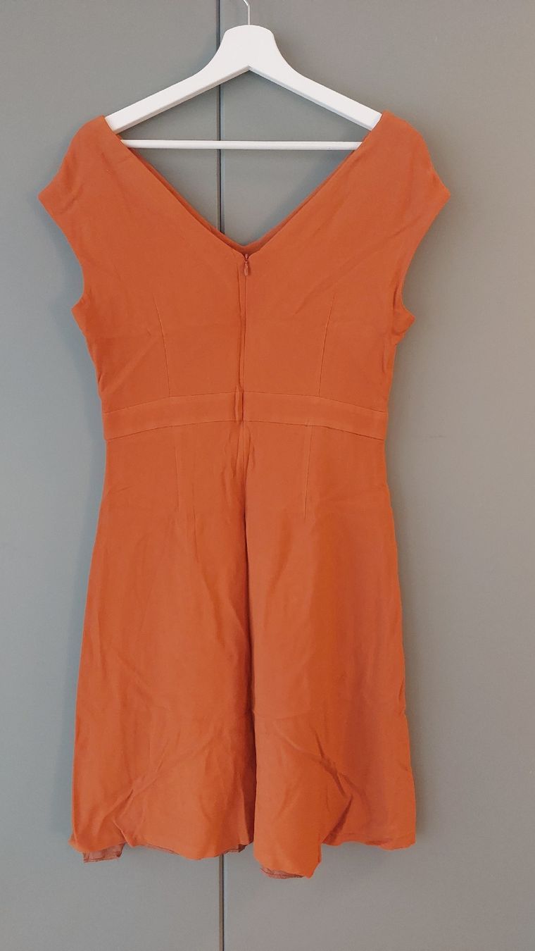 Massimo Dutti Kleider: elegantes tailliertes Kleid – Neu (gemäss Beschreibung) aus Basel von Sil_Yes 1