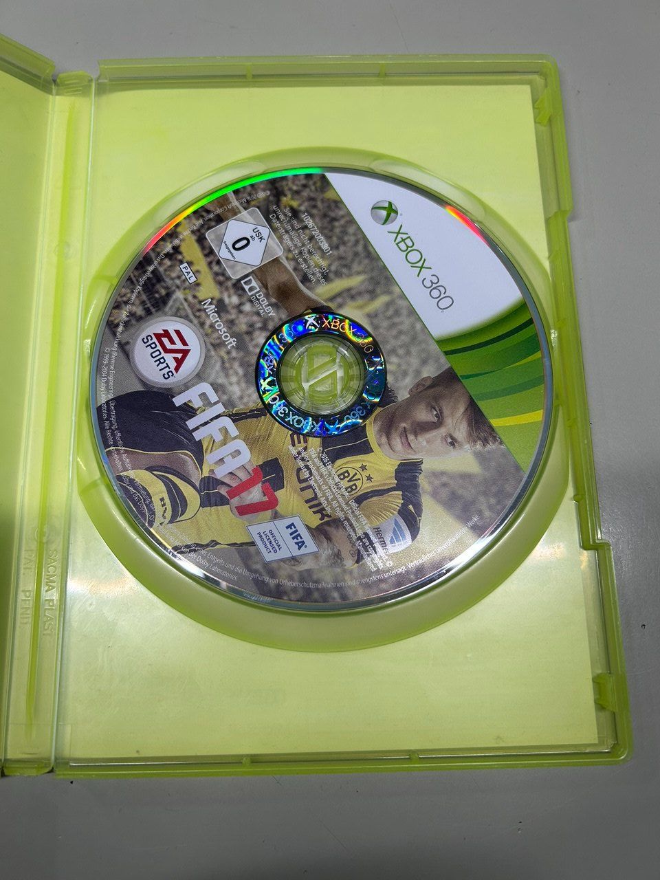 Microsoft Giochi: FIFA 17 per la console Xbox 360 – Usato da Giubiasco venduto da LorisVale 2