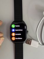 Orologio Smartwatch nero con caricabatterie USB