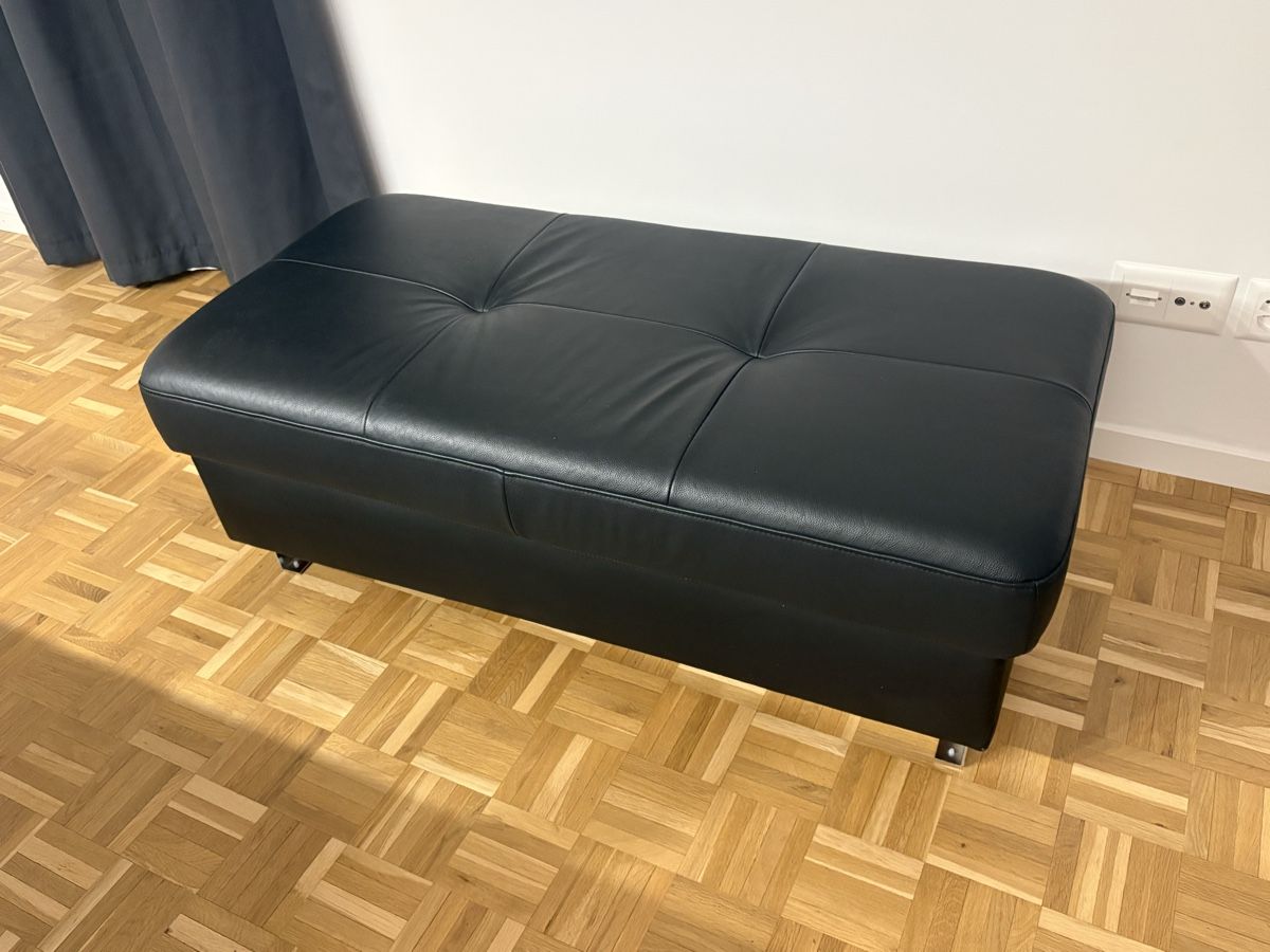 Hocker: Hocker für Sofa Schwarz Leder – Gebraucht aus Rothrist von o0schugi0o 2