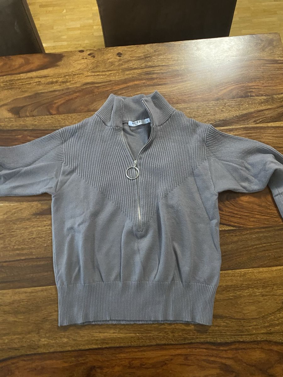 Maglioni & Felpe: 2 Damenpullover - Gr. S & M - Herbst-Look 🍂 – Usato da Zürich venduto da Nutla 4