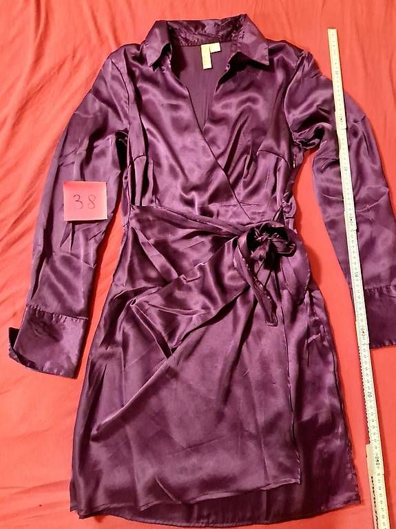 Robes: Sommerkleid, Abendkleid, Kleid – D'occasion à Rupperswil par A.Behringer 1