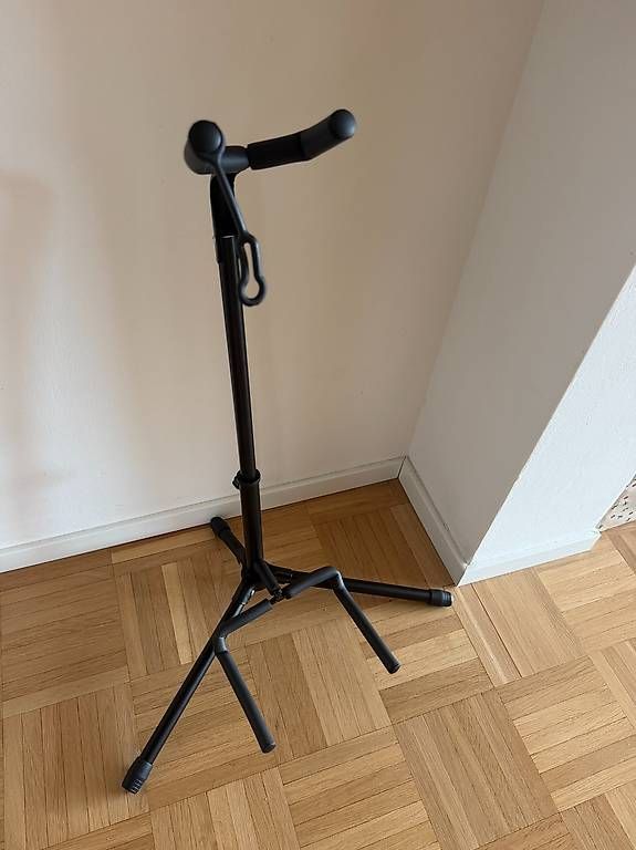 Altro in Decorazioni & Accessori: Supporto / Stand per Chitarra – Usato da Viganello venduto da Nikilis 3