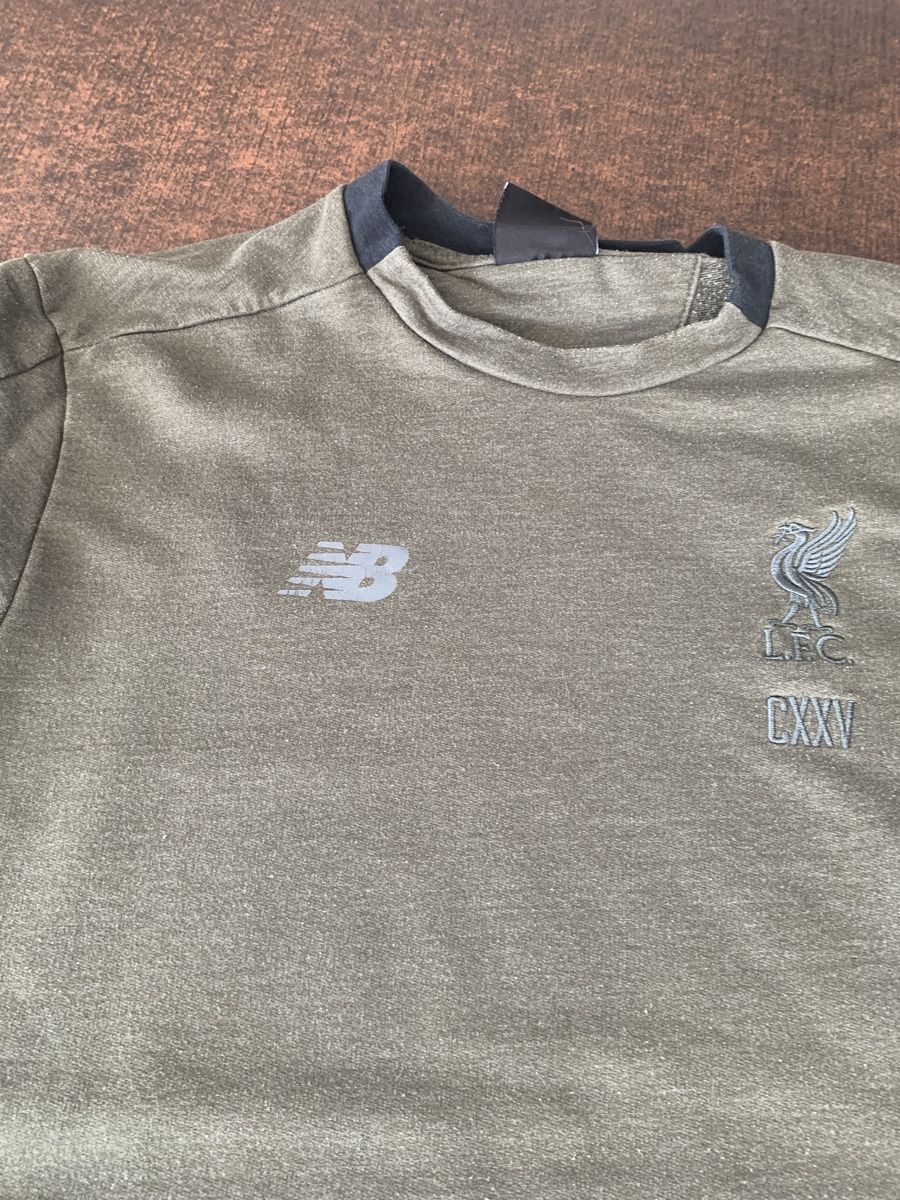 New Balance Pulls & Sweat-shirts: Pull new balance taille M – D'occasion à Domdidier par qatar1973 3