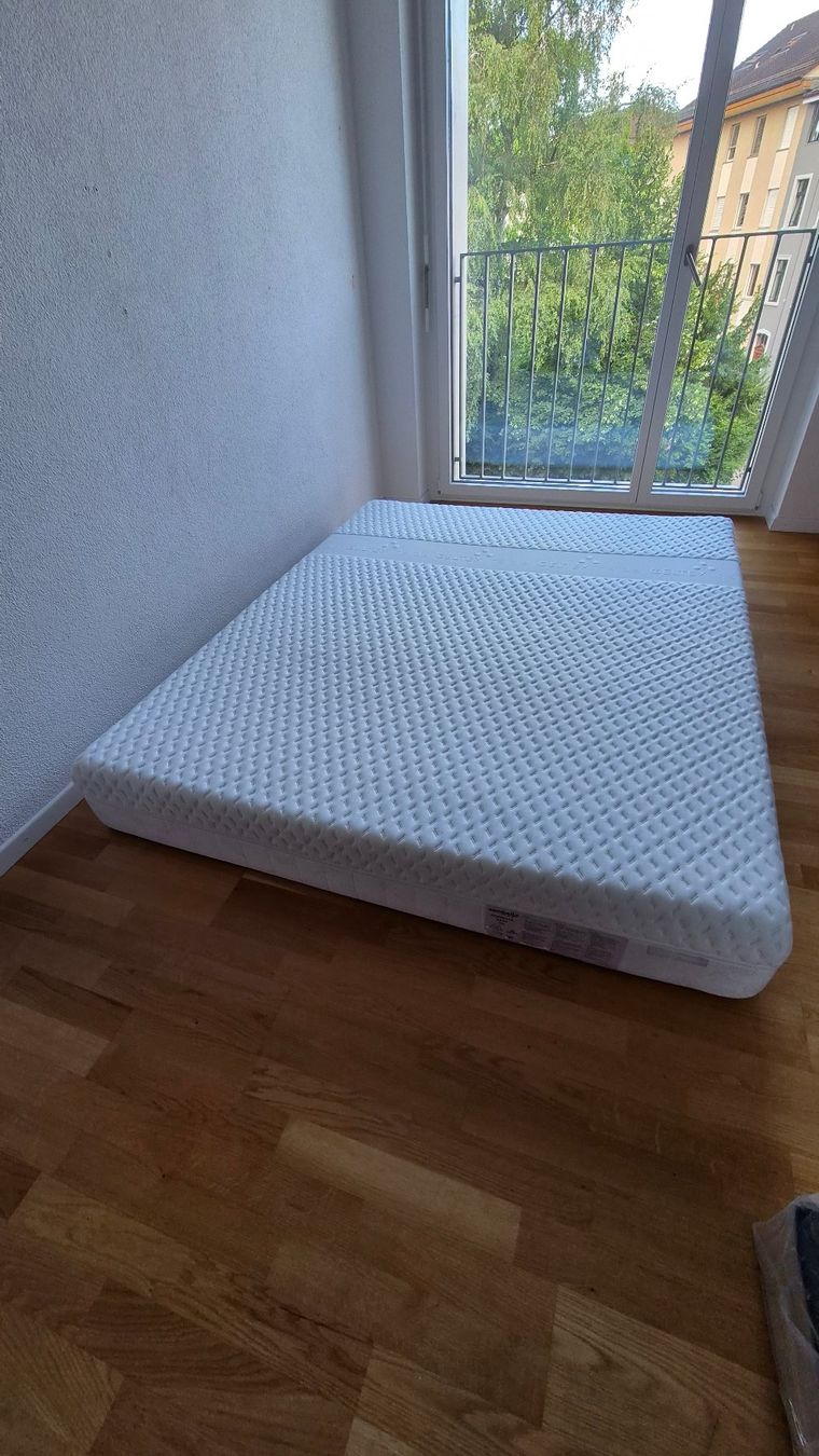 Matelas: Matratze GELTEX 160x200 cm – D'occasion à Winterthur par Lecrae