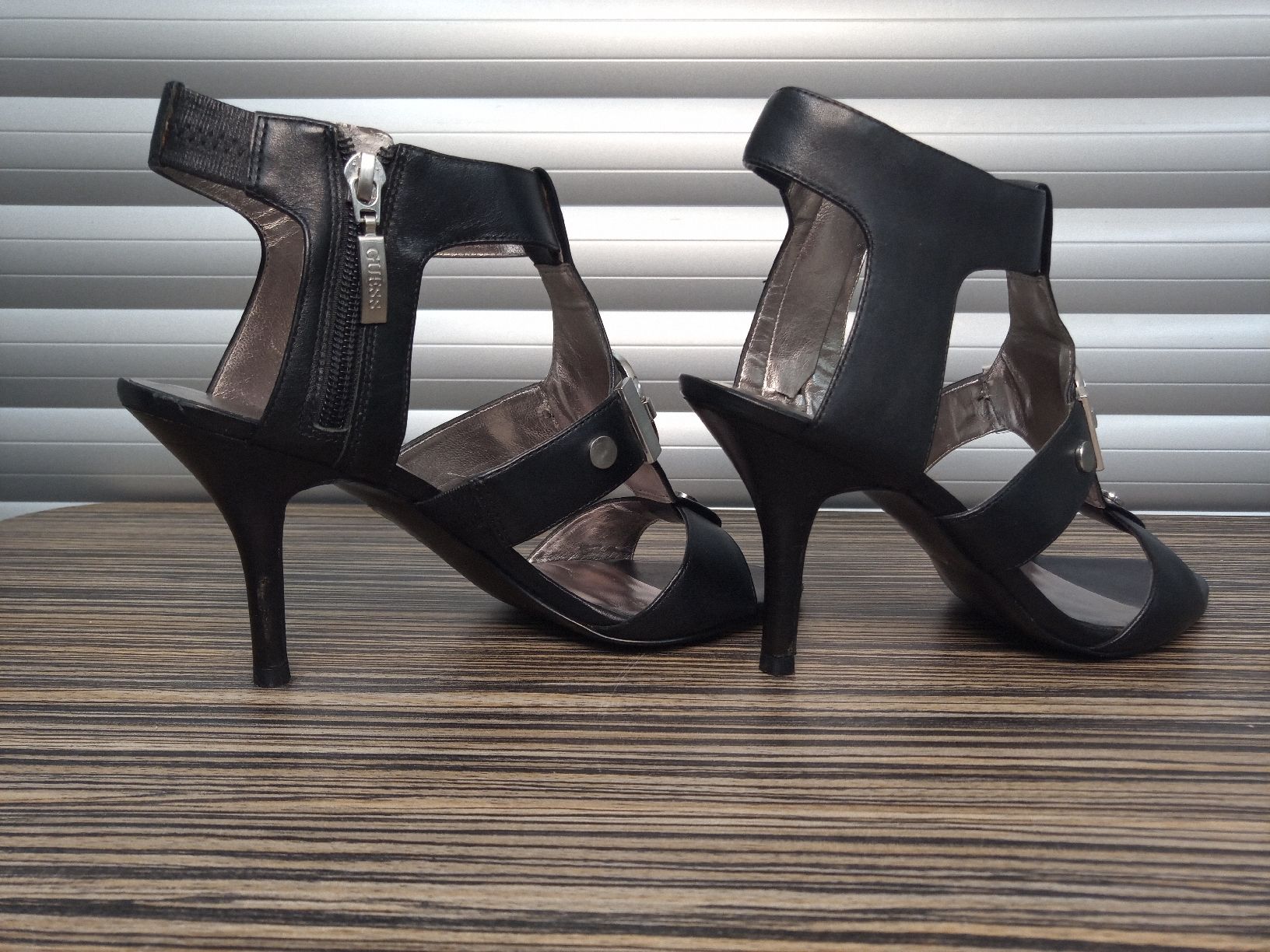 Guess Scarpe da donna: Guess High Heels Gr. 38 Absatz 9cm – Usato da Reiden venduto da Zofi-Brocki 2