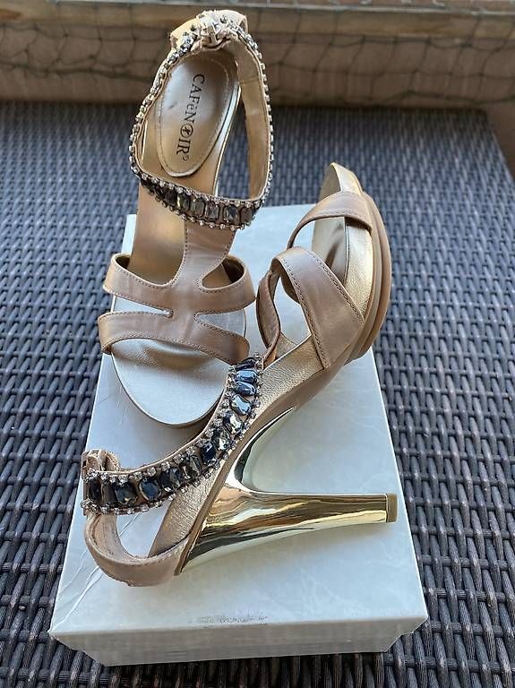 Scarpe da donna: Escarpins dorés – Usato da Geneve venduto da CHRISTINEE01 1