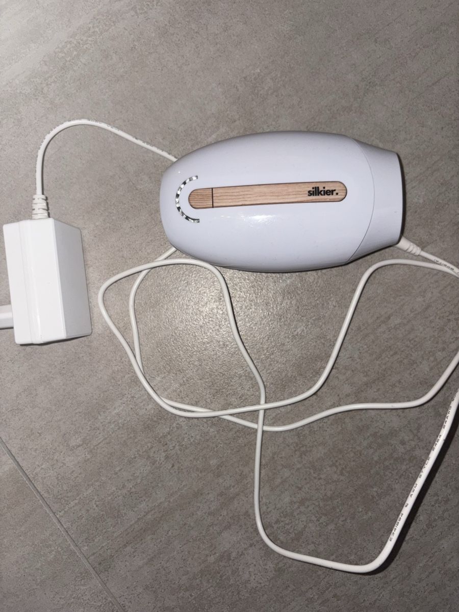 Sonstige Körperpflege: Silkier IPL Laser Haarentfernungsgerät – Neu (gemäss Beschreibung) aus Niederrohrdorf von sve_xtf