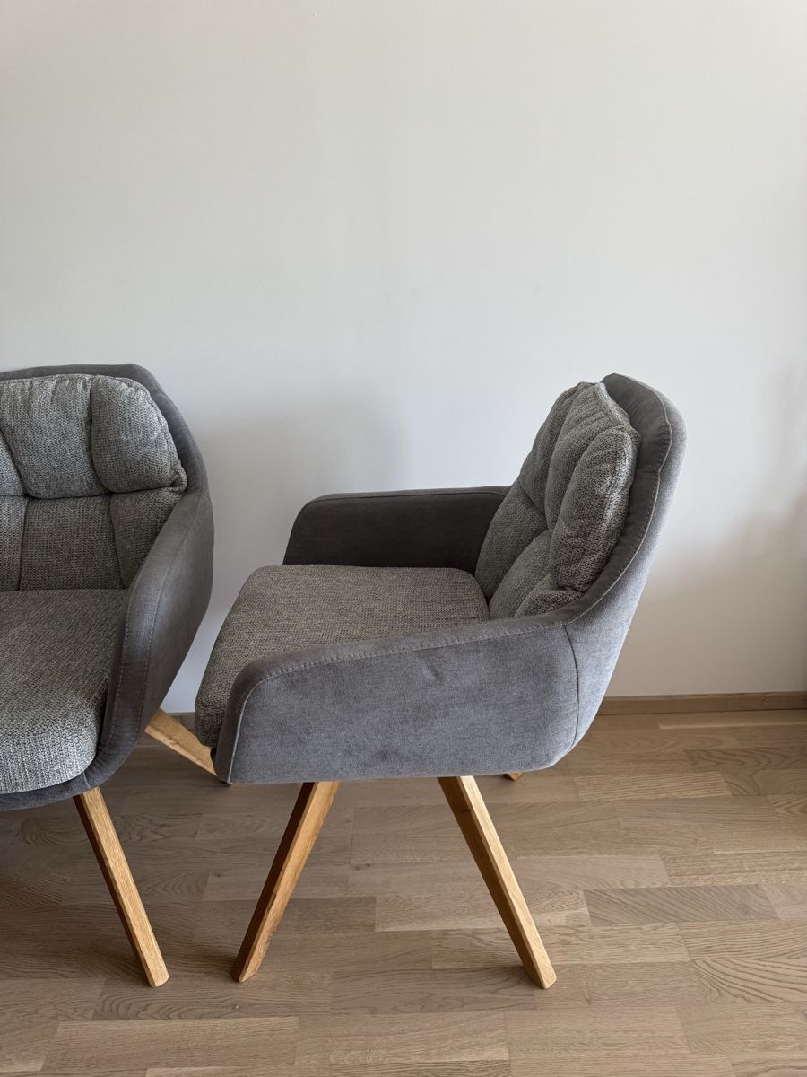 Poltrone: Armchairs - Perfect condition – Usato da Horw venduto da and_wx8j 6