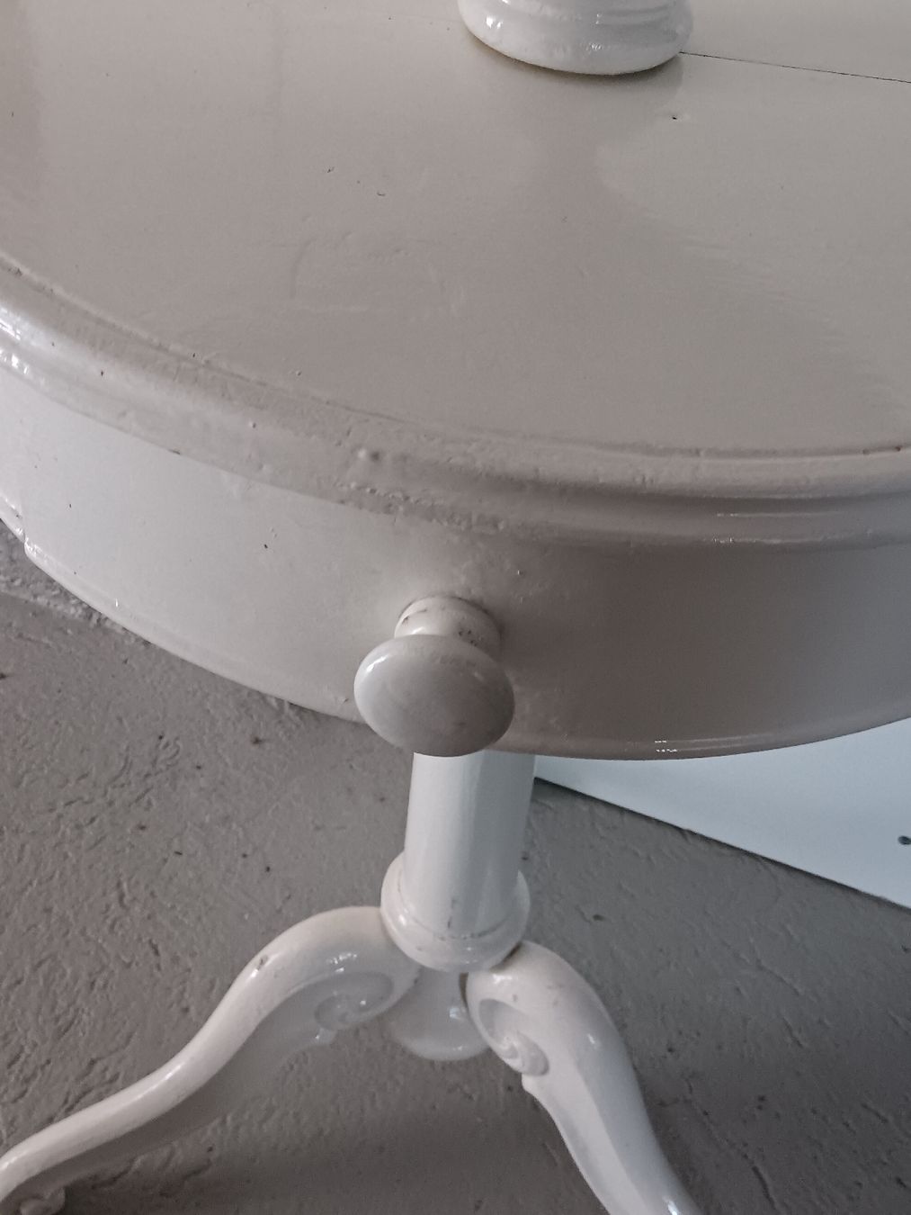 Tische: Antike Toilette pettineuse – Gebraucht aus Ambrì von Maerz87 2