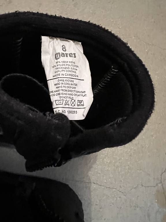 Mares Scarpe da uomo: Neopren Schuhe MARES – Usato da Niederurnen venduto da B.15 2