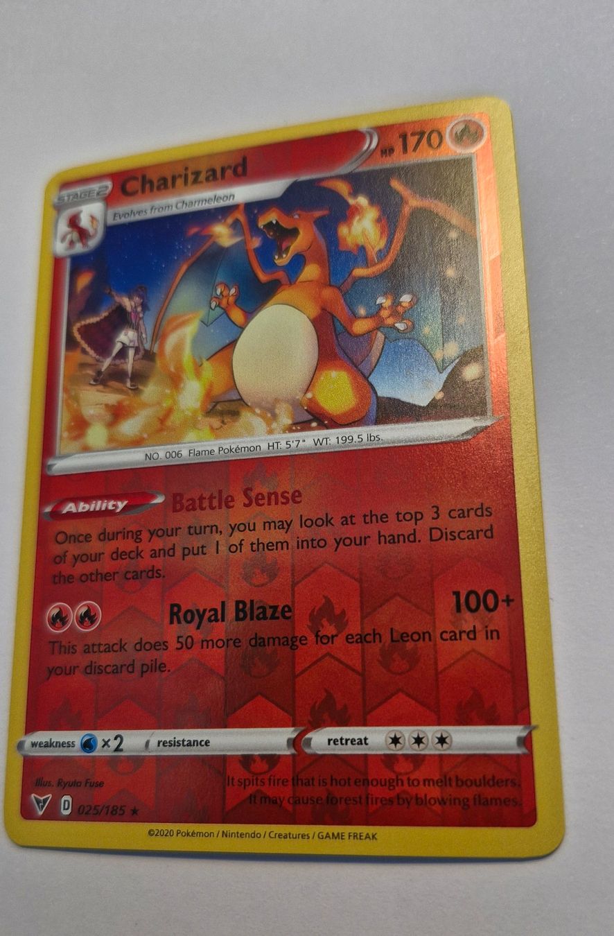 Pokémon Carte collezionabili: Charizard Reverse Holo, Vivid Voltage, 025/185 – Nuovo (secondo la descrizione) da Kriens venduto da befor83 2