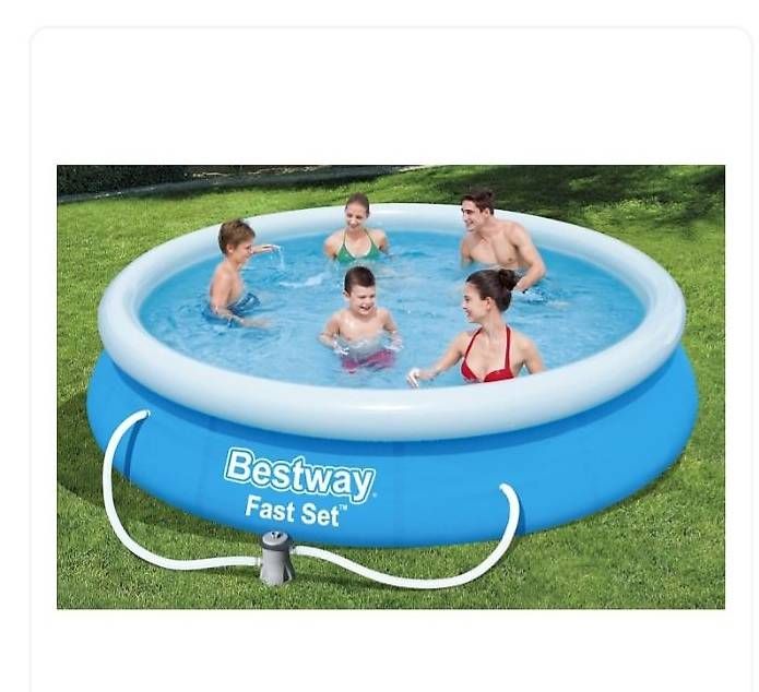 Bestway Schwimmbad: Piscine Bestway + accessoires – Gebraucht aus Le Mont-Pèlerin von Tonxr 4