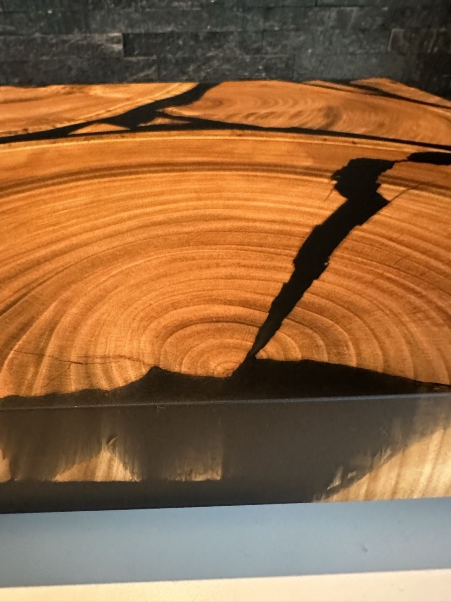 Articoli in legno: Schneide und Rüstbrett mit Epoxidharz – Nuovo e nell'imballaggio originale da Oftringen venduto da zeki05 2