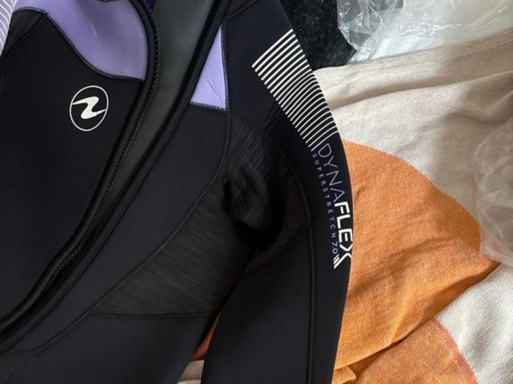 Mute per immersioni: Combinaison de plongée Aqualung, taille L, comme neuf! – Nuovo (secondo la descrizione) da Lausanne venduto da AnnaC123 1