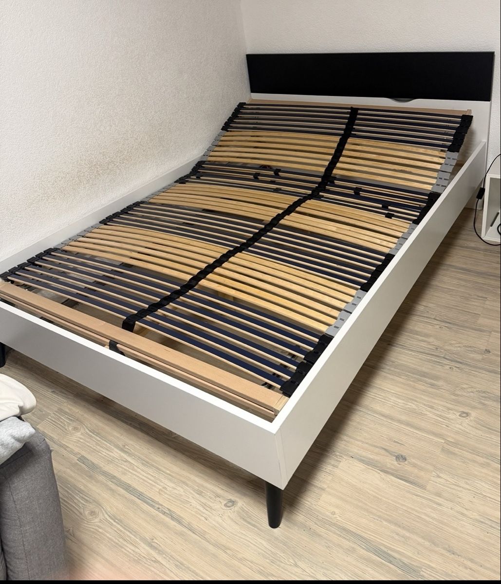 Letti: Komplettbett 140 x 200 cm – Usato da Wattenwil venduto da Coffeehouse82 1