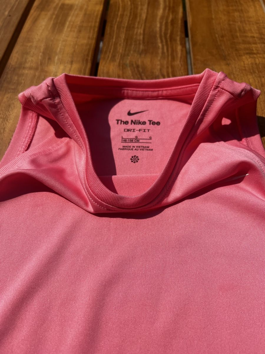 Nike Blouses, T-shirts & Tops: Nike top ne Gr.156 – Neuf (Voir description) à Bottighofen par fritz-81 2