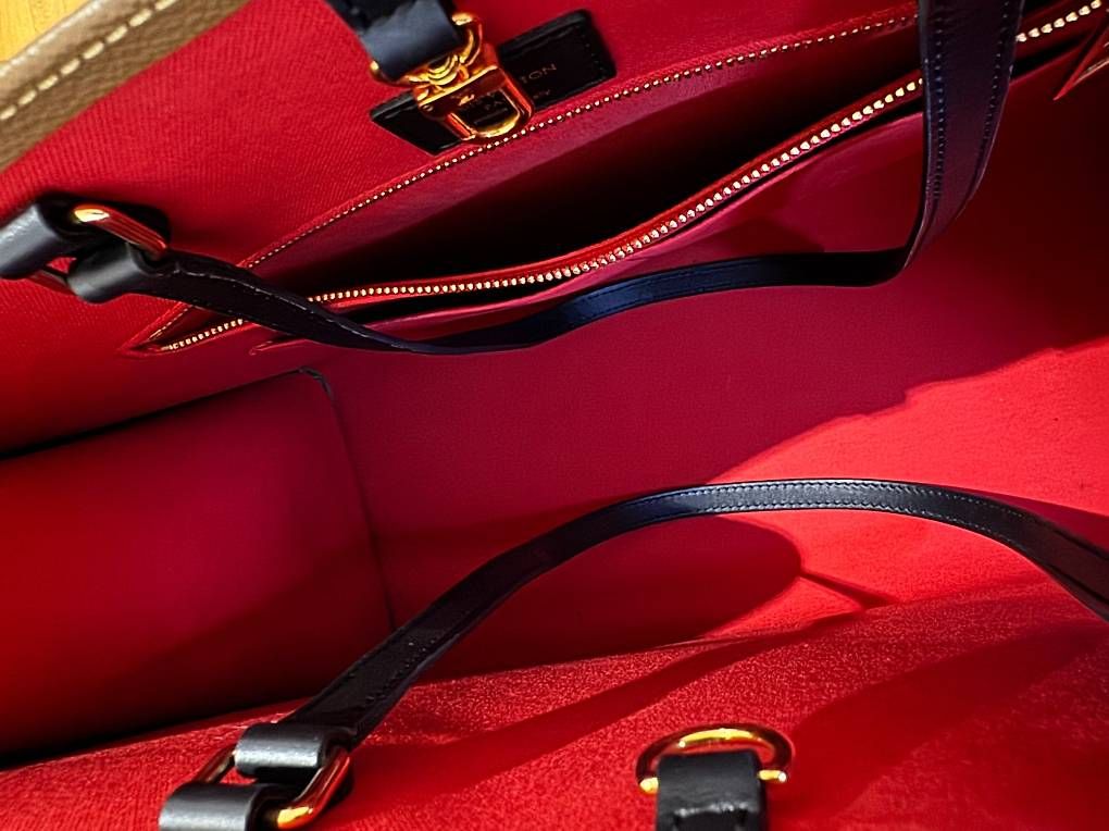 Louis Vuitton Borse da donna: Louis Vuitton OnTheGo MM – Nuovo (secondo la descrizione) da Oberaach venduto da lar_xg85 3