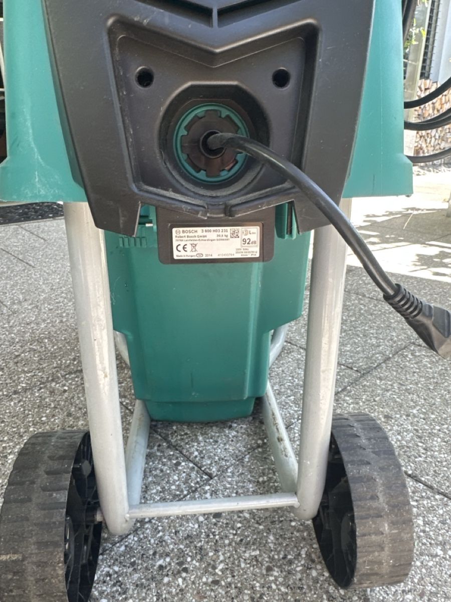 Bosch Trinciatrici: BOSCH Gartenhäcksler gebraucht – Usato da Lauerz venduto da RogerH05 4
