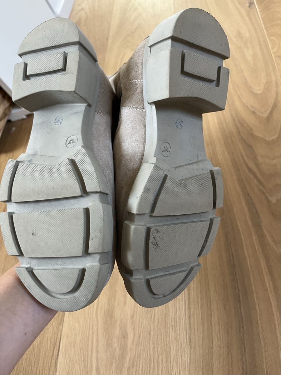 Scarpe da donna: Stiefel Beige Grösse 36 – Usato da Dübendorf venduto da helenlisa 1