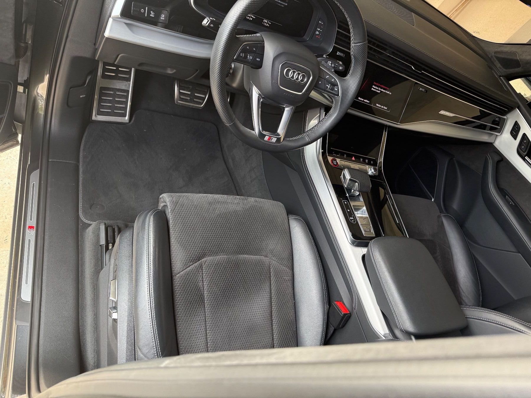 Audi Automobili: Audi SQ7*435PS*Diesel – Usato da Wangen b. Olten venduto da Majstor123 2