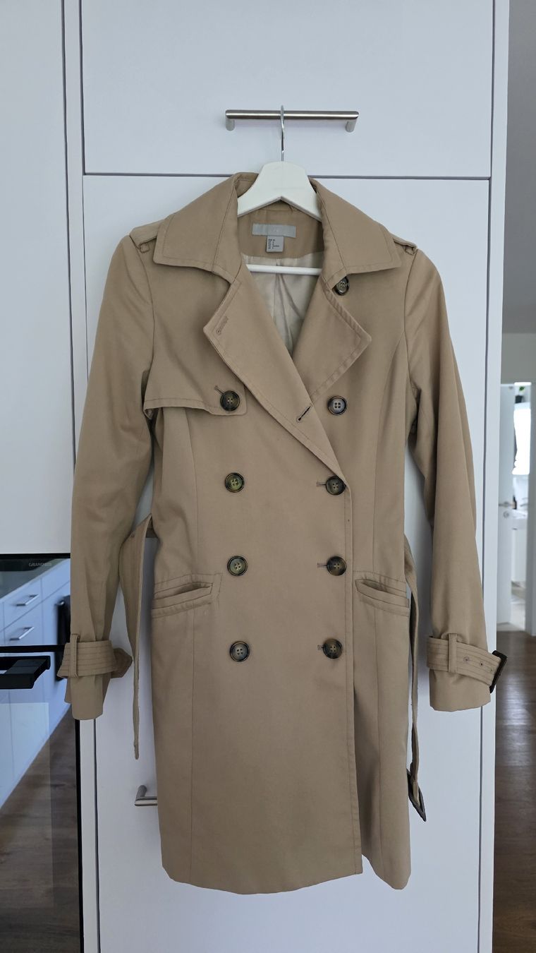 H&M Cappotti: H&M Trenchcoat Beige, Grösse 34 – Usato da Dagmersellen venduto da jul_y8bh