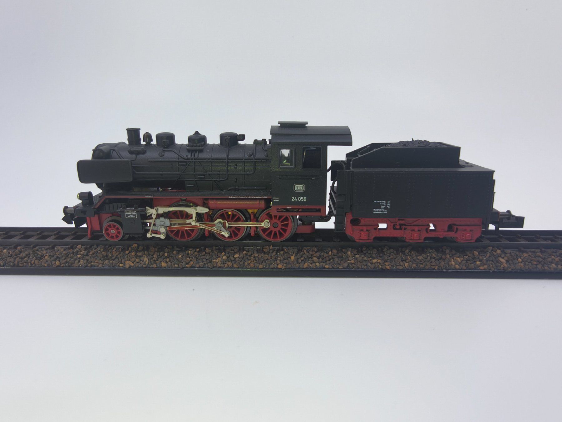 Trix Trains électriques: Minitrix 12836 BR 24 056, Analog – D'occasion à Wangs par mobacom
