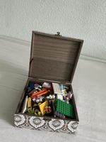 Lego Box mit einer Vielfalt von Teilen