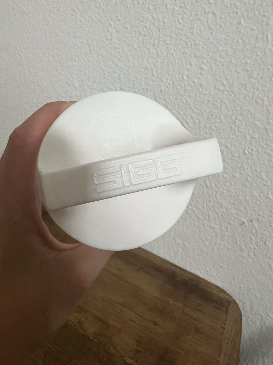 Sigg Borracce & Thermos: SIGG Trinkflasche GLAS 0.65l mit Hülle rot – Usato da Zürich venduto da sil_wp52 3