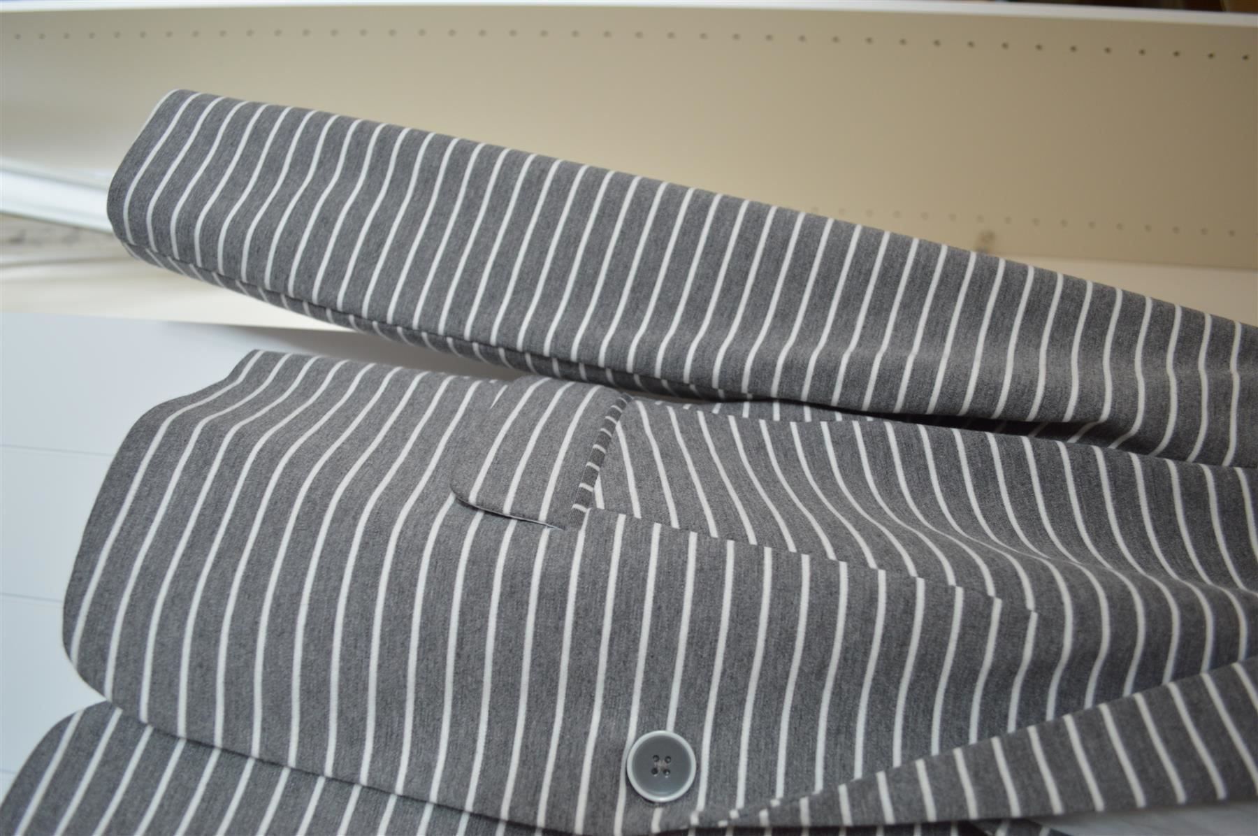 Giacche: Sweatjacke - Blazer Grösse 36 / neuwertig – Nuovo (secondo la descrizione) da Einigen venduto da Pretorius66 4