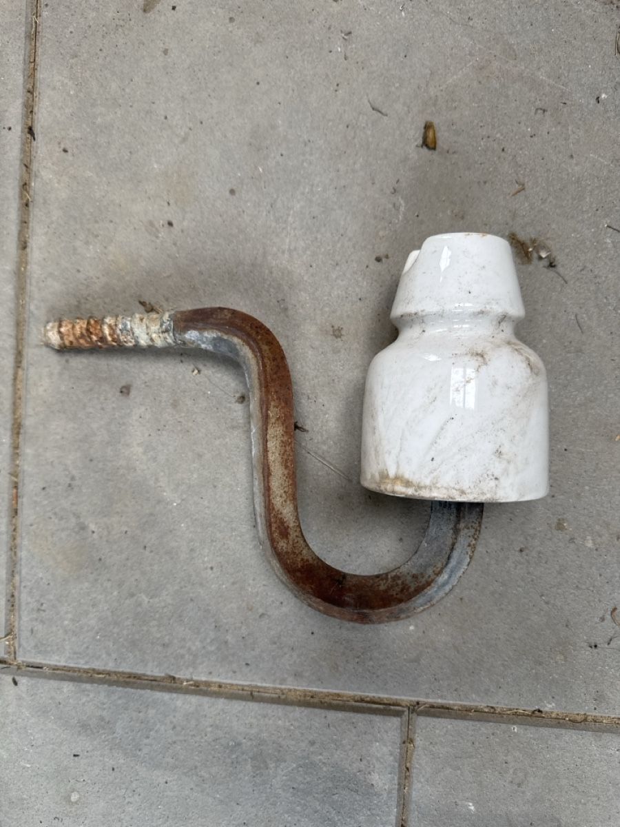 Alle Dekorationen: Vintage Isolator Keramik antik – Gebraucht aus Au SG von Ramojero 1