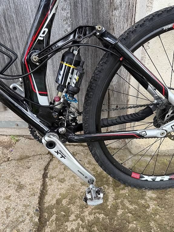 Scott Biciclette: Scott Genius 10 Carbon - Rahmengrösse L – Usato da Wald ZH venduto da rem_pt99 2