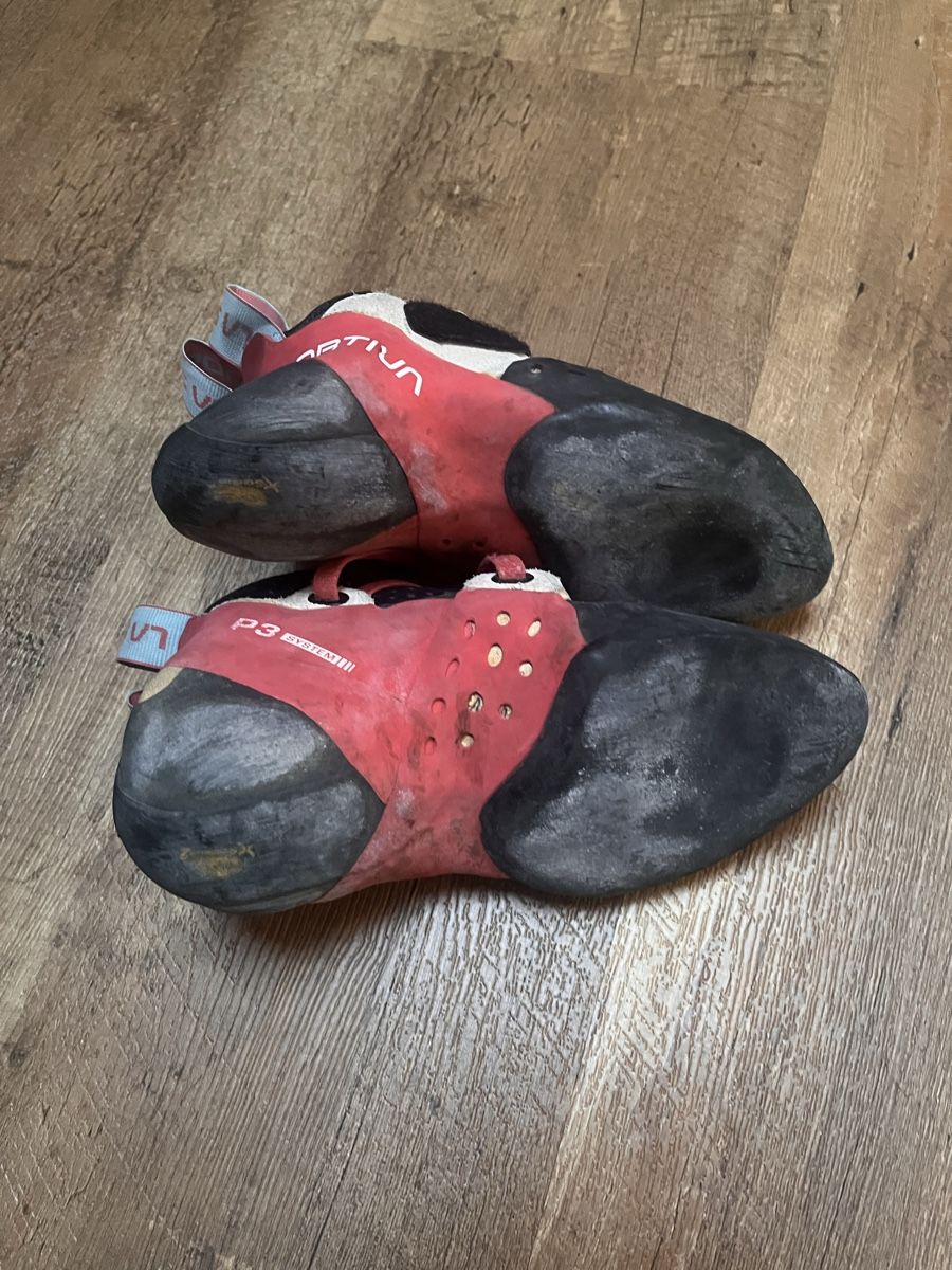La Sportiva Chaussures femmes: La Sportiva Solution Comp – D'occasion à Bever par MeliTruffel 1