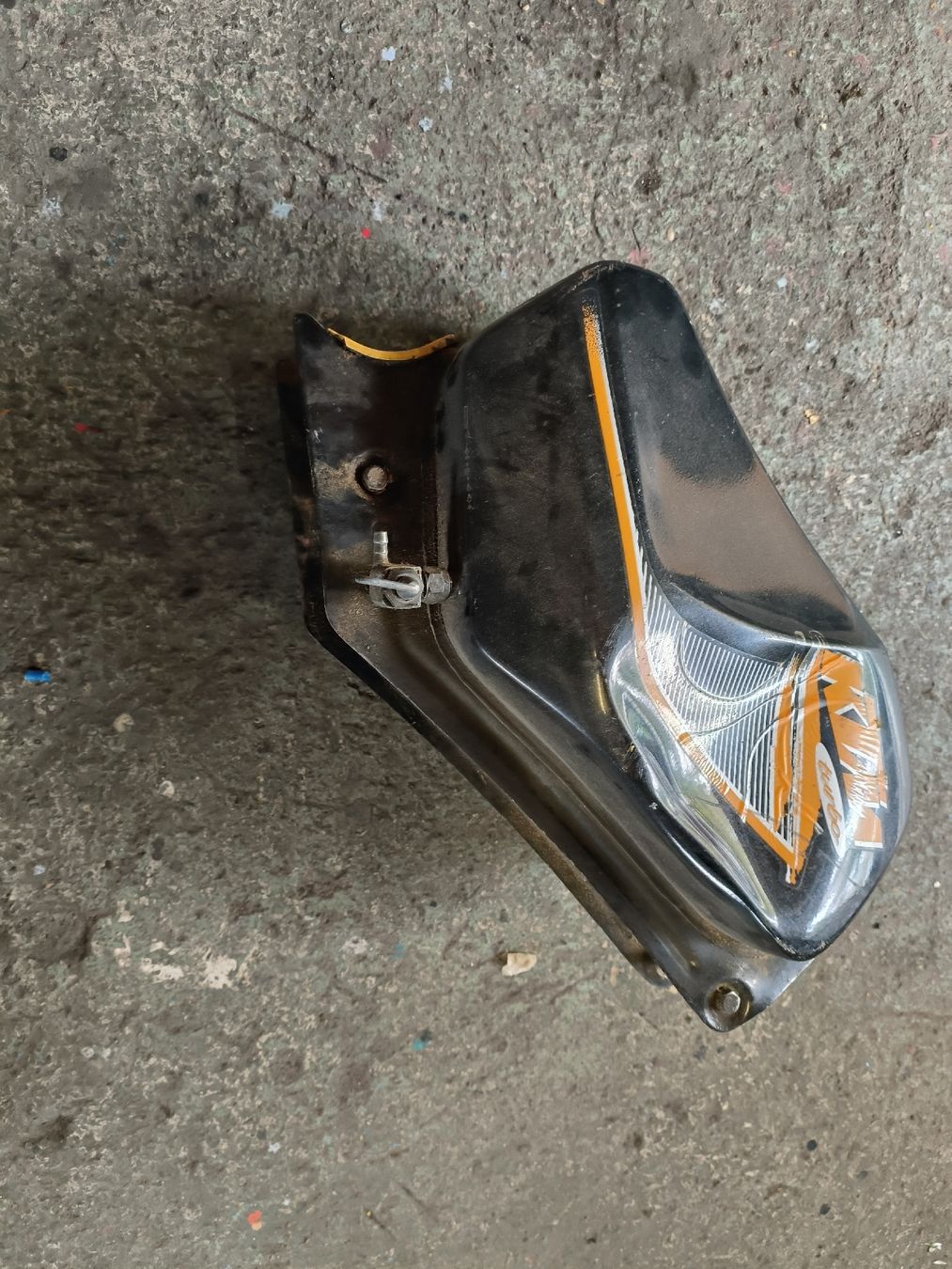 KTM Accessori per altri veicoli: KTM Benzintank – Usato da Fulenbach venduto da Elektronik